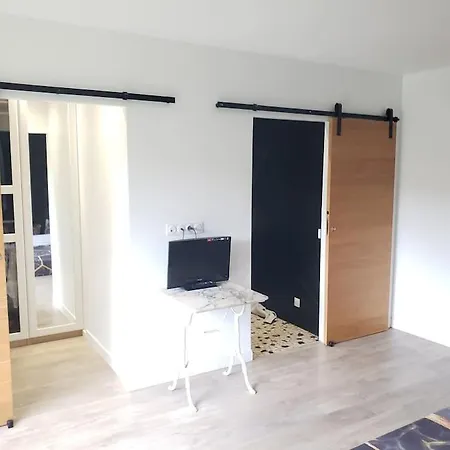 Holiday home Agreable Maison Bien Situee